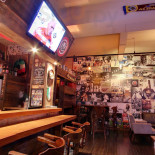 Rustro Cafe À l'intérieur