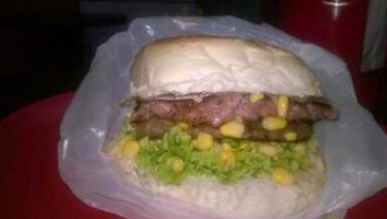 Pass Burger Lanches food