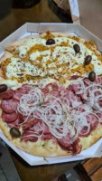 Giggio Pizzaria food