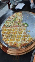 Nathely Pizzaria food