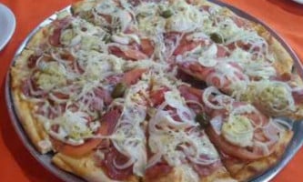 Recanthu'z Pizzaria food