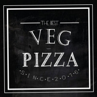 Veg Pizza food