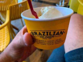 Brazilian Ice Cream outside