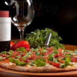 Tribally Pizzaria Nourriture