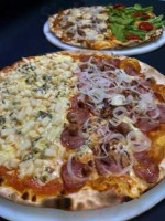 Restaurante e Pizzaria Arraial food