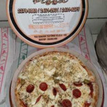 Pizzaria E Esfiharia Mac Pizza Nourriture