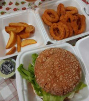 Labareda Burger Grill food