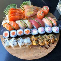 Takami Sushi Ponta Negra food