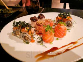 Takami Sushi Ponta Negra food