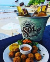 La Praia Beach Lounge food