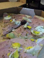 Bodega E Pizzaria food
