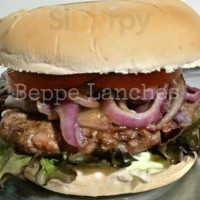 Beppe Lanches food