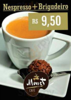 Monet Café food
