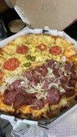 Tomanik Pizzas food