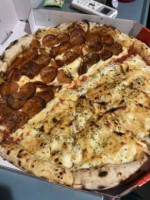 Pizzaria Kalamata food