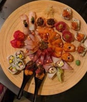 Sumô Sushi food