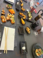 Sumo Sushi Loung food
