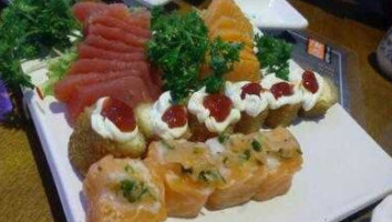 Ketsui Sushi food