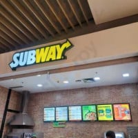 Subway Boulevard Shopping food