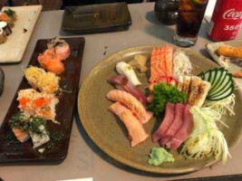 Nagairo Sushi food
