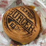Classic Burger Haüs Nourriture
