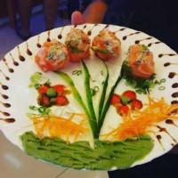Tanaky Sushi Sushi, Combinados, Temaki, Yakisoba Fortaleza Ceará inside