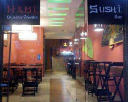 Habi Sushi inside