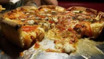 Chicago Pizzas food