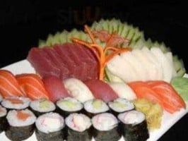 Yumi Sushi Arte food