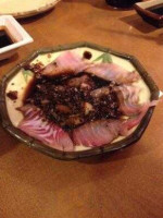 Tomodashi Sushi inside