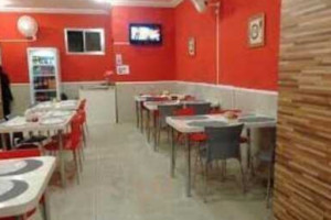 Real Pizzaria e Lanch inside