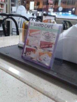 Santo Cafe Confeitaria outside