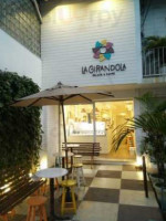 La Girandola outside