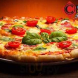 Pizzaria Charles Exterior