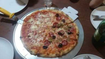 Viva Pizza inside