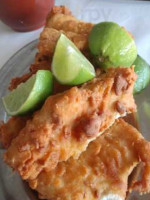 Peixe Frito food