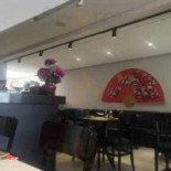 Tegami Sushi Dentro