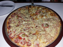 Pizzaria Bom Nome food