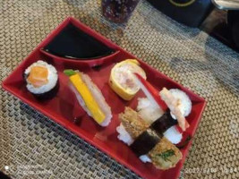 Rei Do Sushi food
