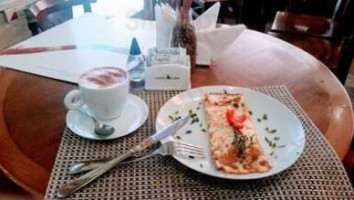 Canoa Cafe food