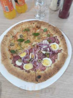 Barcarios Pizzaria food