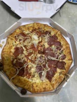 Pizza Matuta food