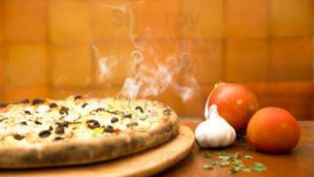 Varandas Pizzaria food