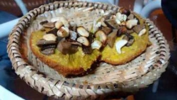 Acarajé Do Cacá food