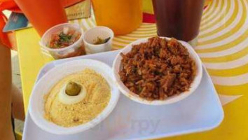 Cabana Narigas food