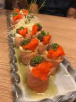 777 Sushi Bistrô food