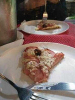 Hirondelle E Pizzaria food