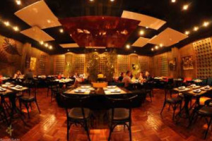 Sangsan Asian Lounge inside