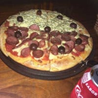 La Tapera Pizzas E Massas food