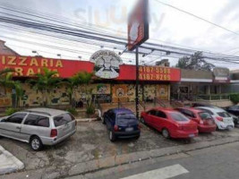 Pizzaria Saraiva inside